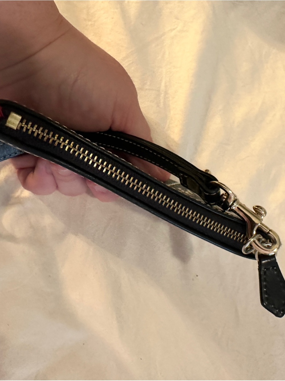 Dooney & Bourke Monogram Wristlet Dark Blue White - Picture 4 of 4